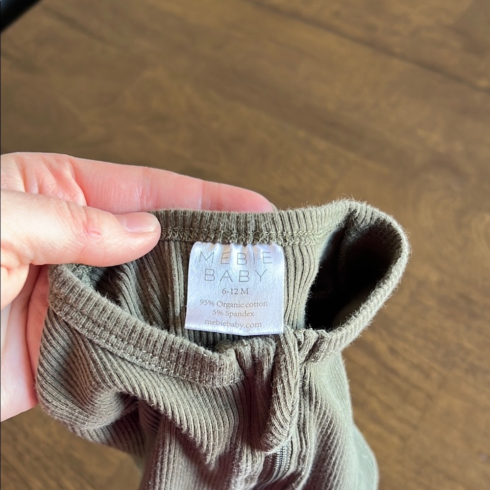 Mebie Baby Footie Pyjamas - Picture 4 of 4